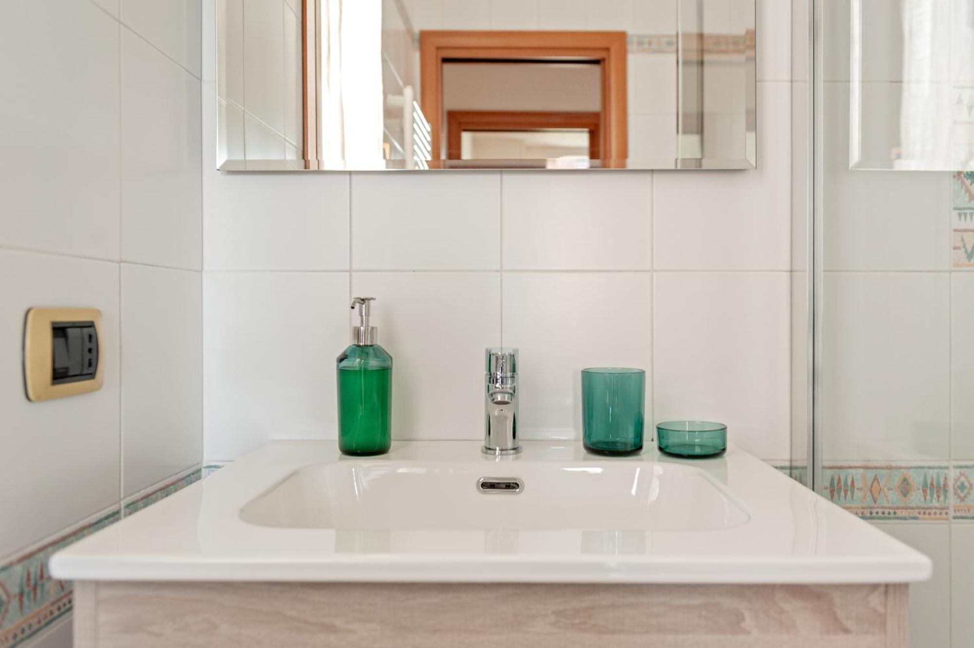 Appartamento Cozy Retreat In Coastal Livorno Esterno foto