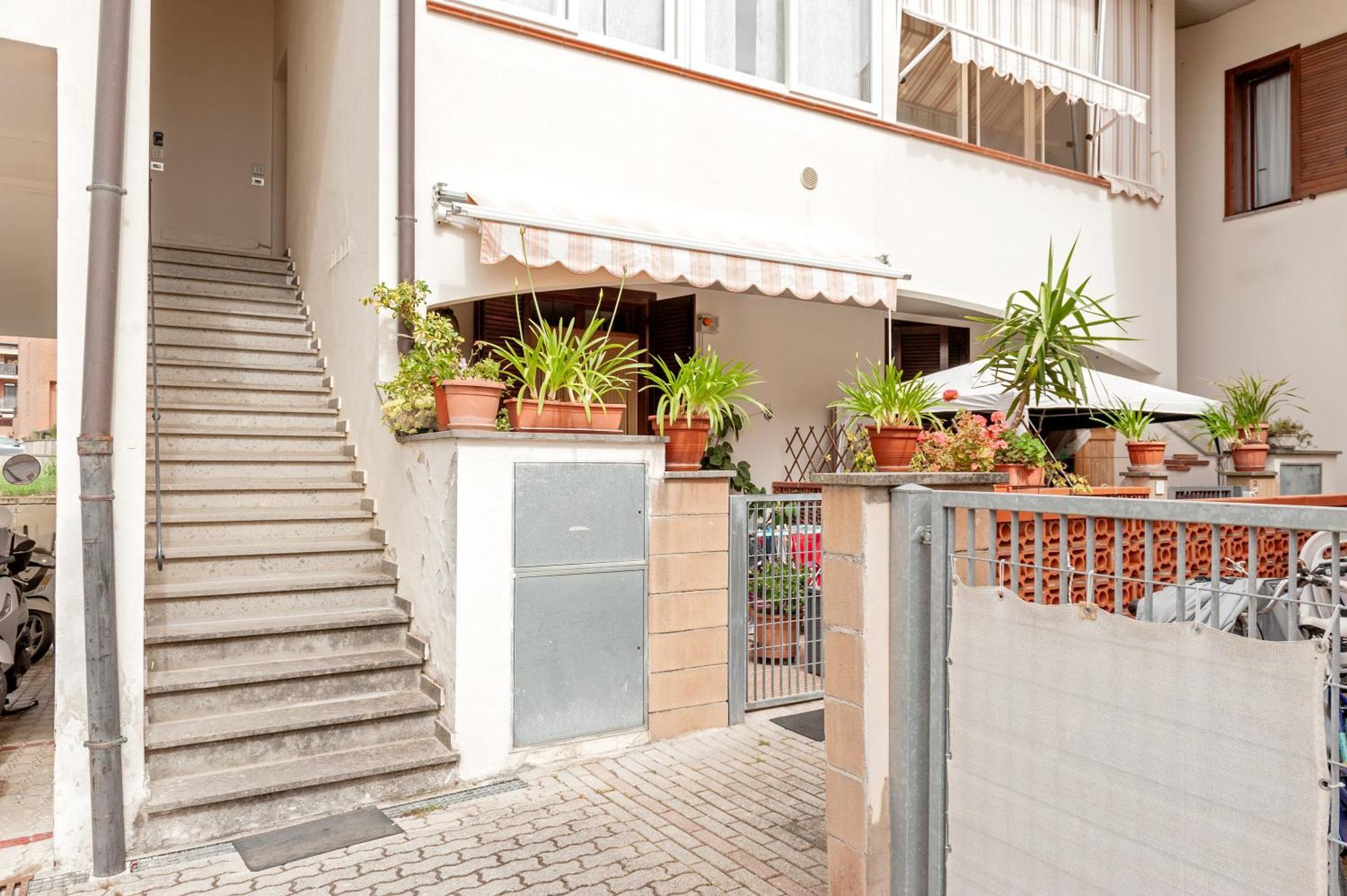 Appartamento Cozy Retreat In Coastal Livorno Esterno foto