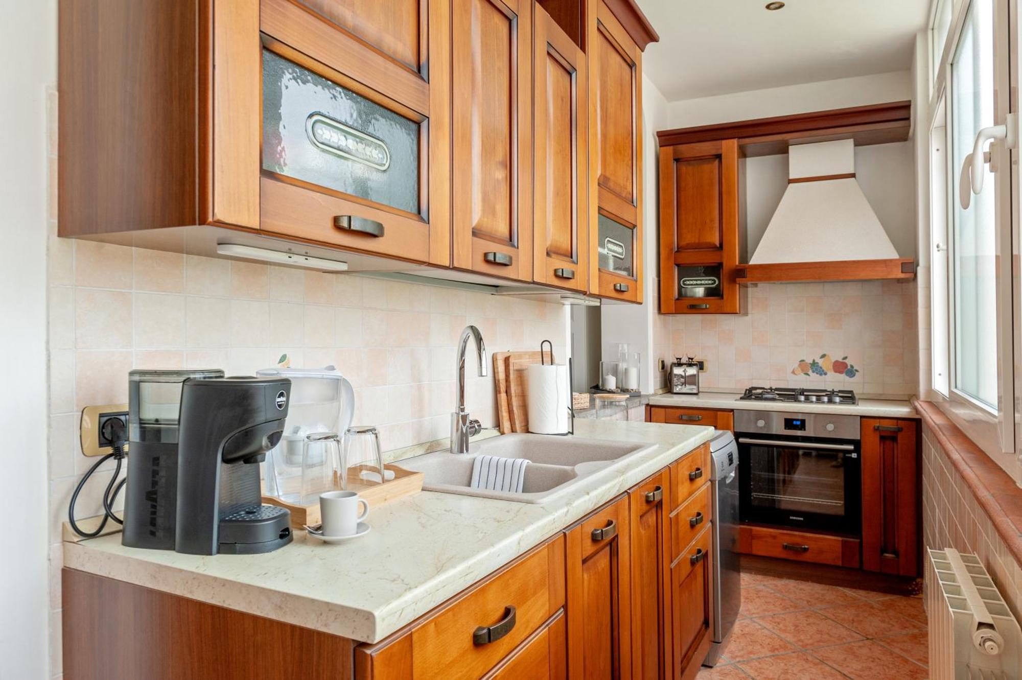 Appartamento Cozy Retreat In Coastal Livorno Esterno foto